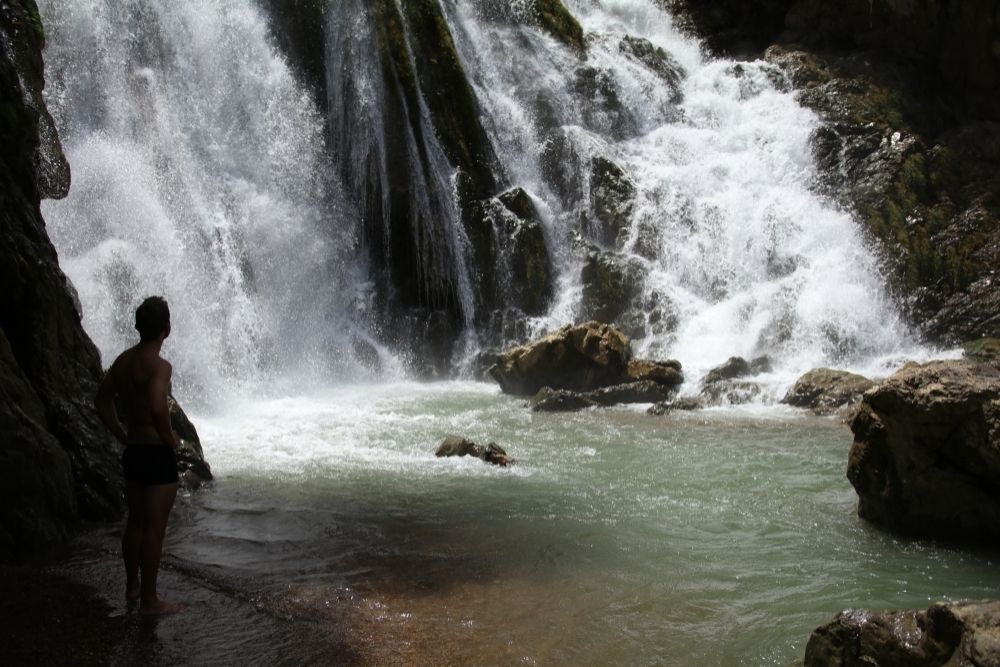 Cascata-di-Go-Lao