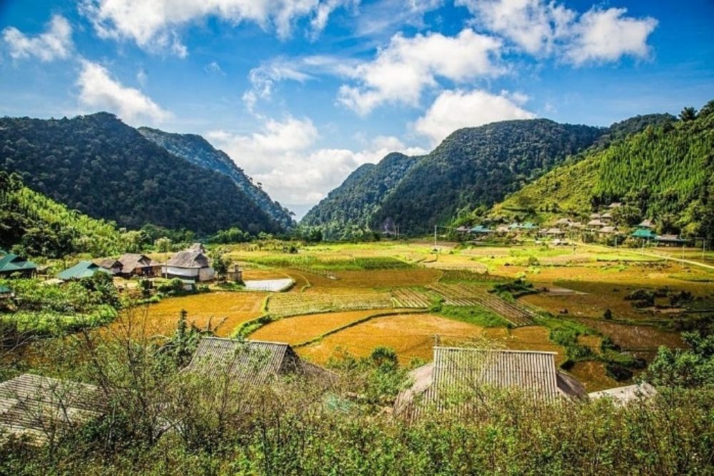 Villaggio-di-son-ba-muoi