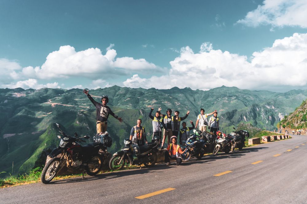 ha giang loop in moto