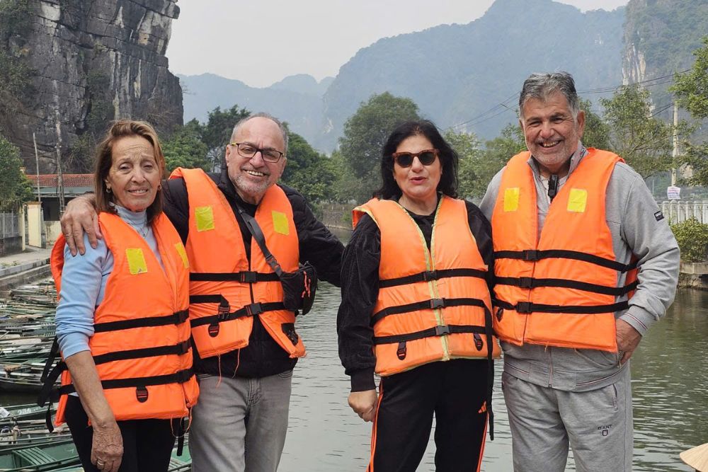 clienti di tropicana travel a Ninh Binh
